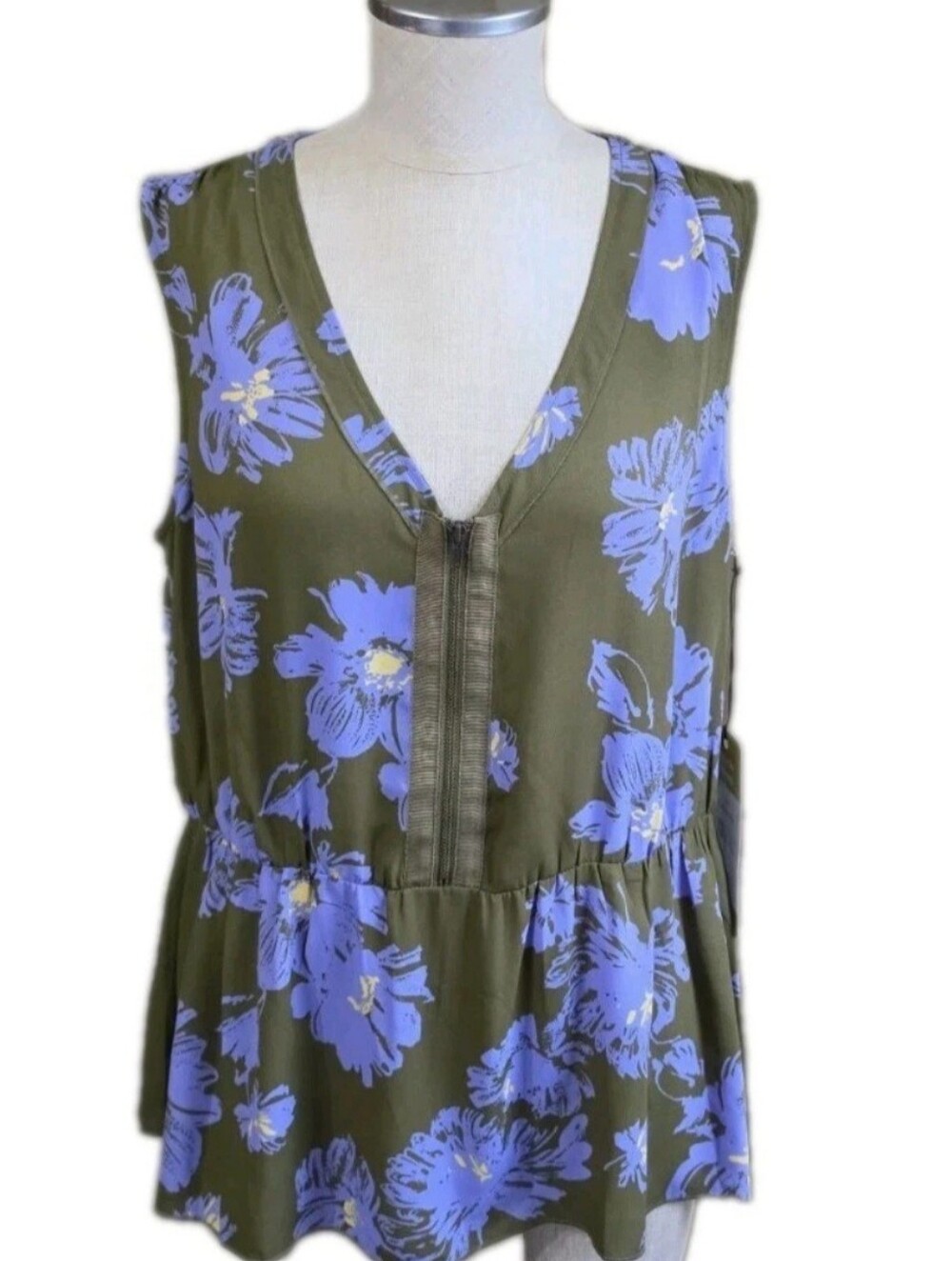 Cabi Women's Celebrity Top Sheer Floral Zip Blouse Size Medium NWT Style 4184